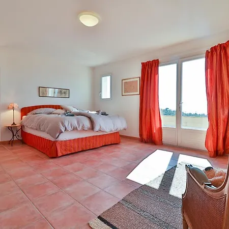 Marly Mit Meerblick Und Pool * Sainte-Maxime